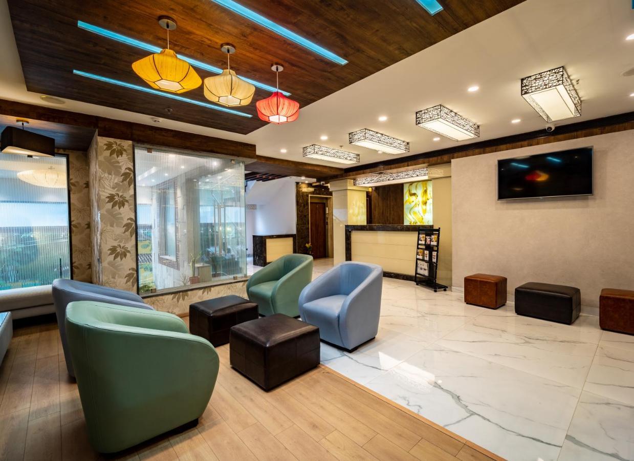 La Grrande Malar - The Boutique Hotel ปอนดิเชอรี ภายนอก รูปภาพ
